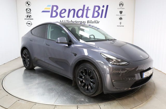 Tesla Model Y 2021
