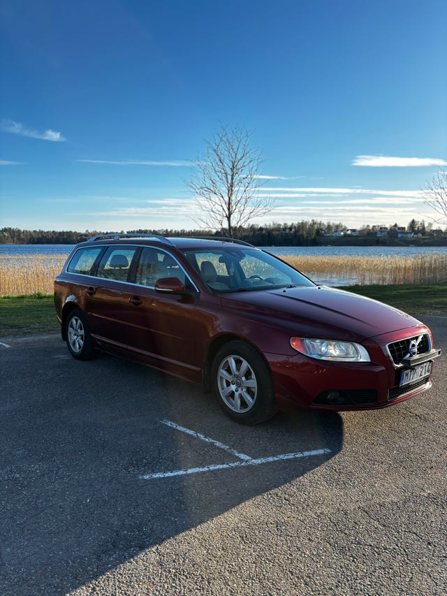 Volvo V70 2013