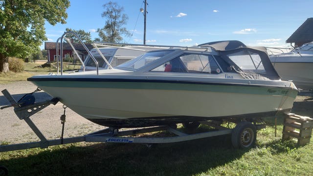 Flipper 535ht Evinrude 70 med trailer