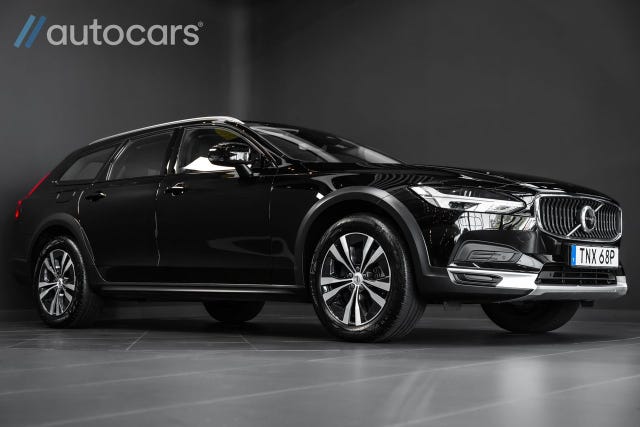 Volvo V90 Cross Country 2023