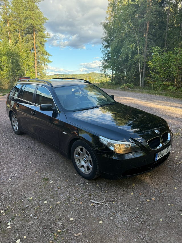 BMW 523i 2005