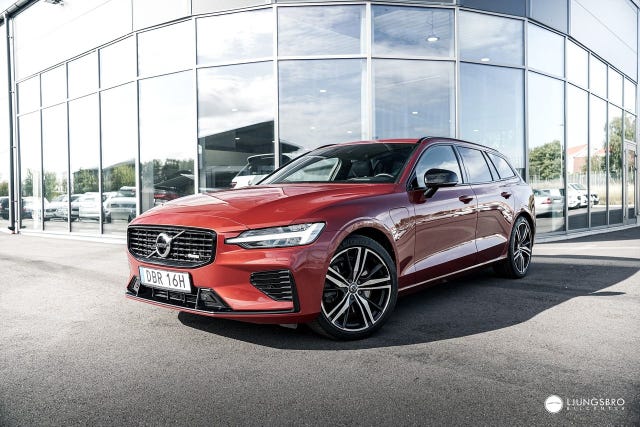 Volvo V60 2021
