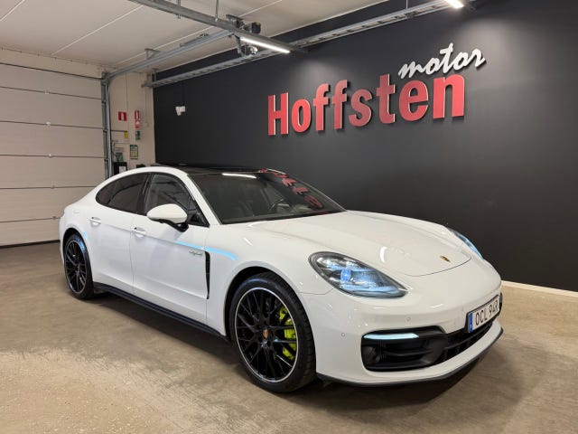 Porsche Panamera 4S 2021