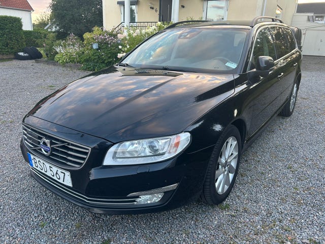 Volvo V70 2015