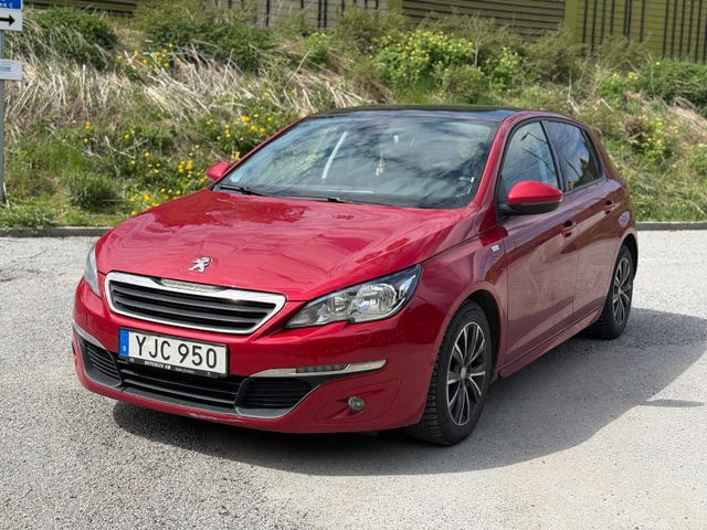 Peugeot 308 2016