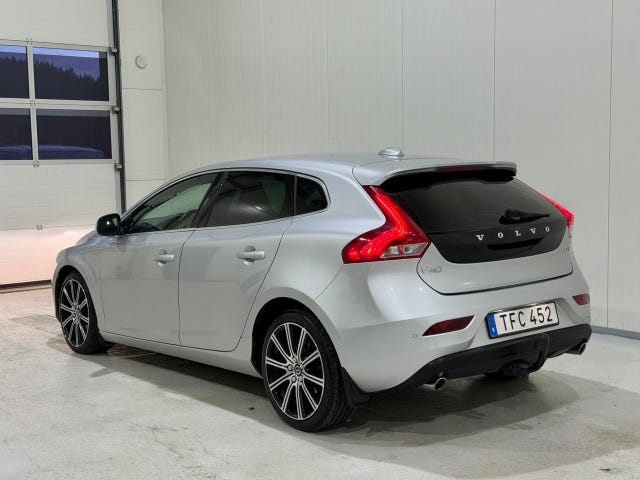Volvo V40 2015 – bild 3