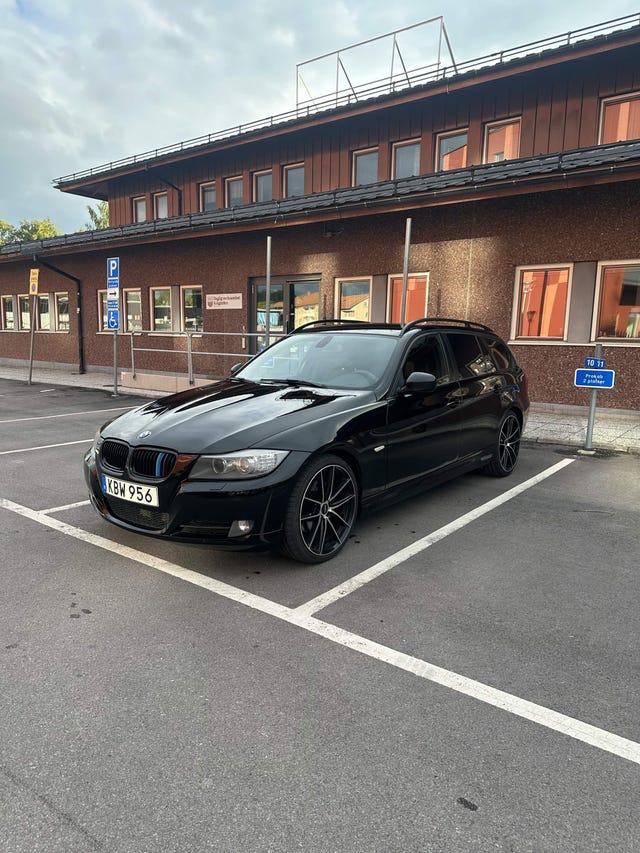 BMW 320d 2010