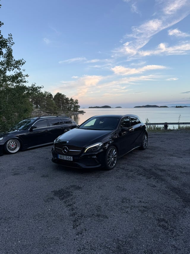 Mercedes-Benz A180 d 2016