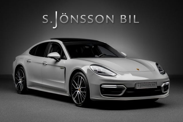 Porsche Panamera 4S 2023
