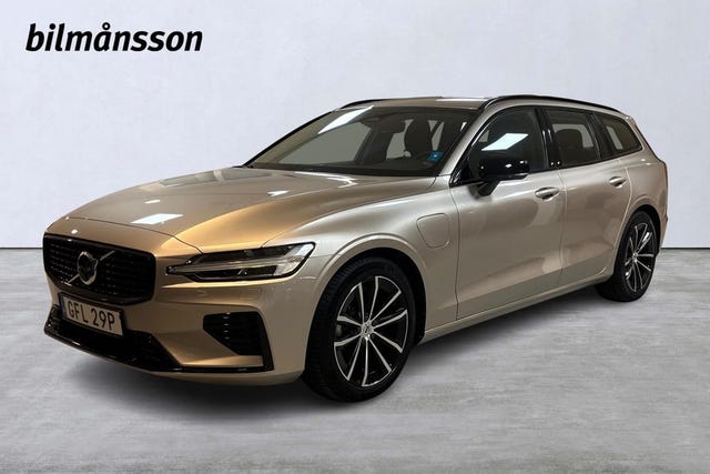 Volvo V60 2025