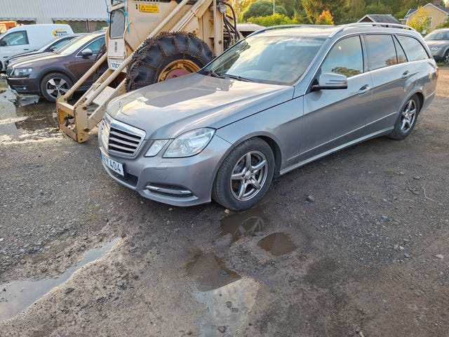 Mercedes-Benz E220 2013