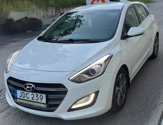 Hyundai i30 2016