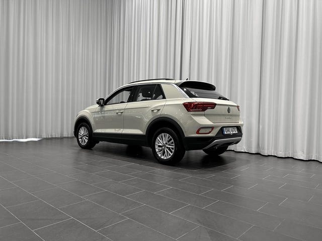 Volkswagen T-Roc 2023 – bild 3