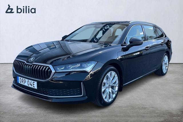 Skoda Superb 2025