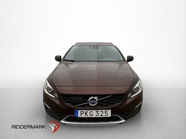 Volvo V60 Cross Country 2018 – bild 2