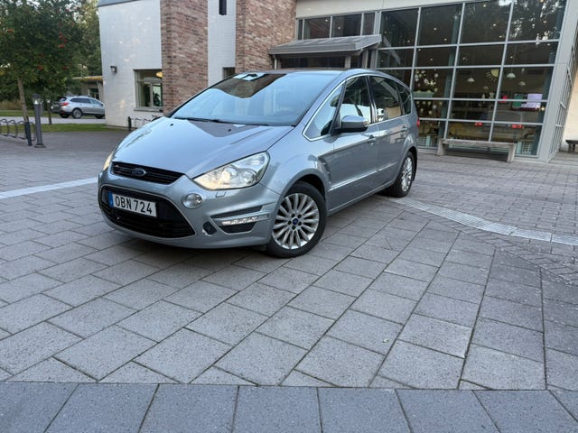 Ford S-MAX 2014
