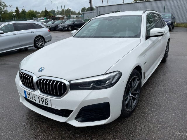 BMW 530e 2023