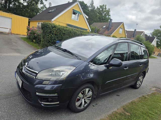 Citroen Grand C4 Picasso 2011
