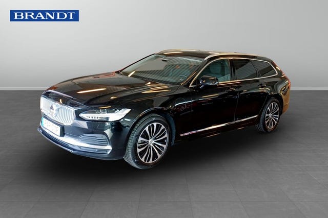 Volvo V90 2025