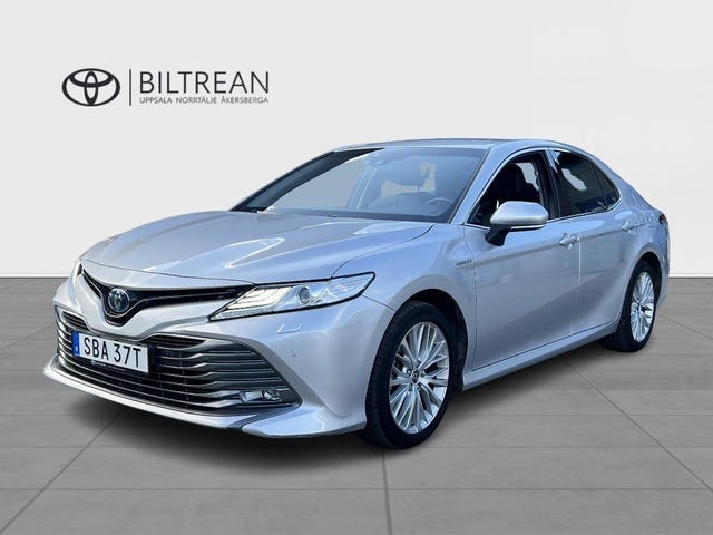 Toyota Camry 2019