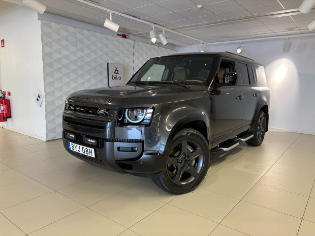 Land Rover Defender 130 2026