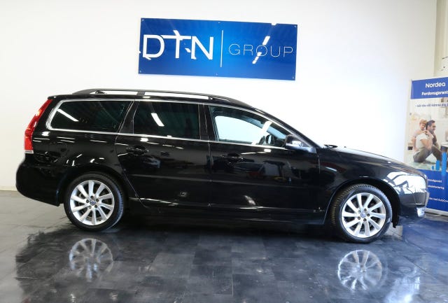 Volvo V70 2016