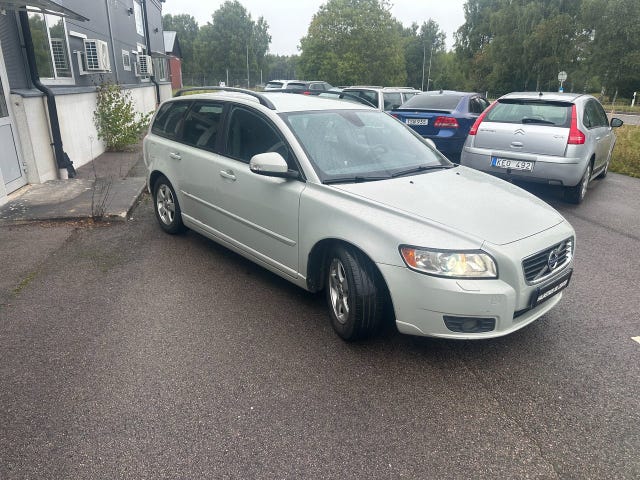 Volvo V50 2011 – bild 3