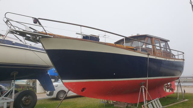 Fin Nauticat 33 till höstpris