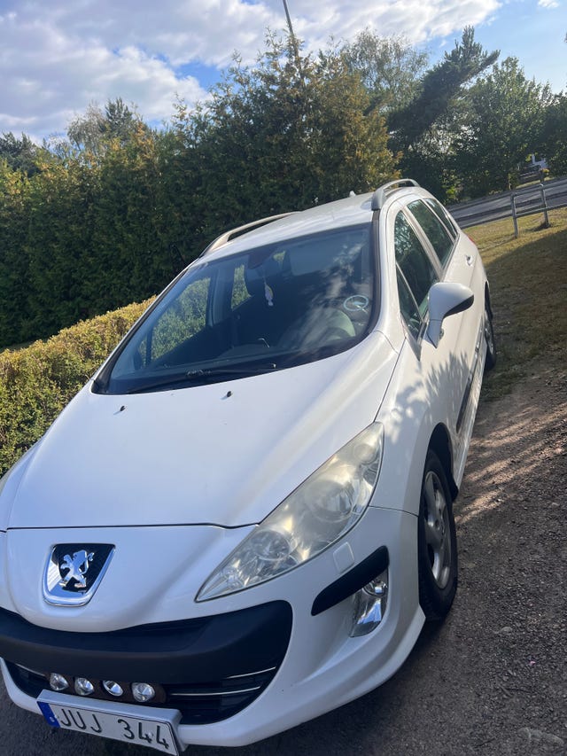 Peugeot 308 SW 2010