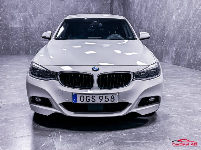 BMW 320d 2017 – bild 2