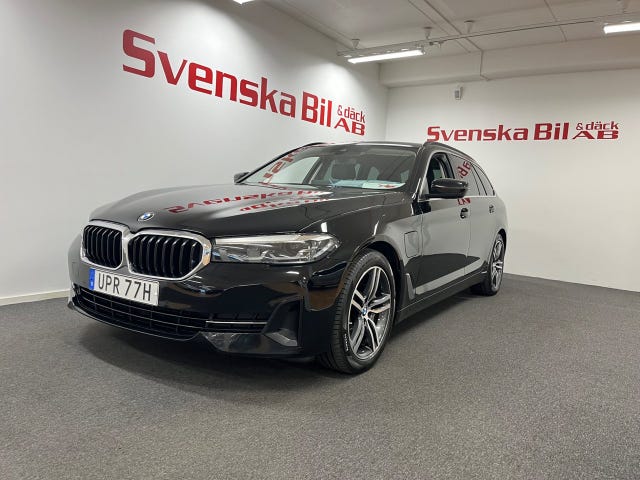 BMW 530e 2021