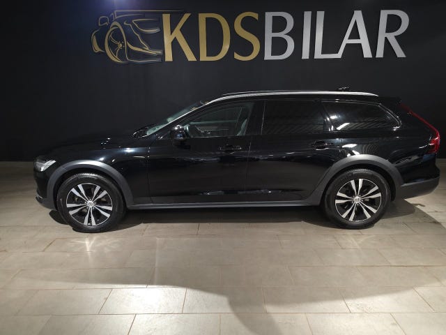 Volvo V90 Cross Country 2021