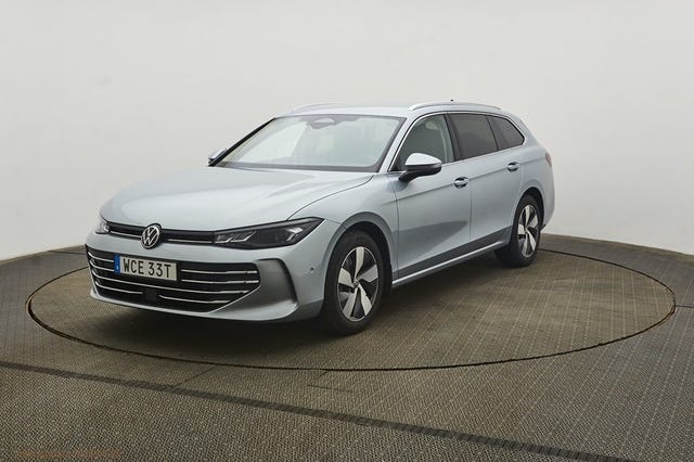 Volkswagen Passat 2025
