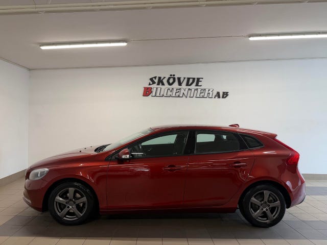 Volvo V40 2014