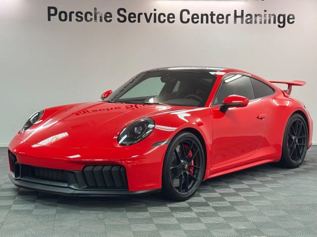 Porsche 911 Carrera GTS 2025