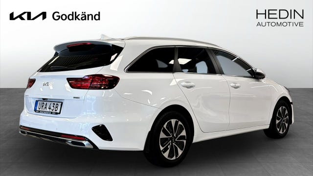 Kia Ceed 2024 – bild 2