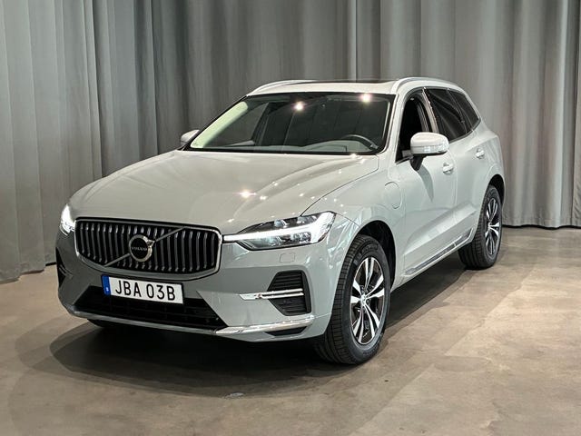 Volvo XC60 2025