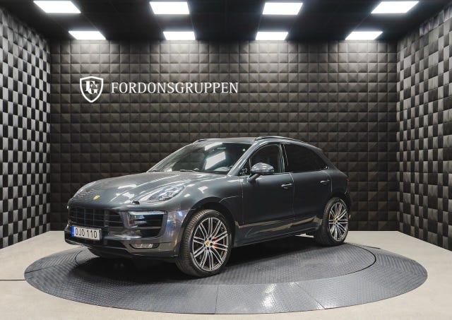 Porsche Macan GTS 2017