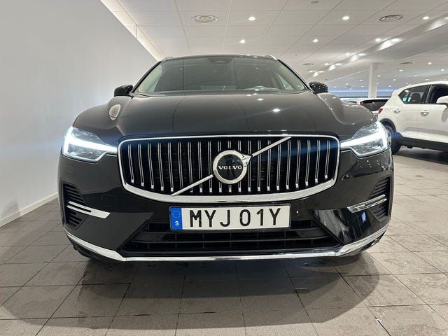 Volvo XC60 2023 – bild 2