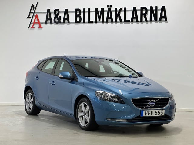 Volvo V40 2015