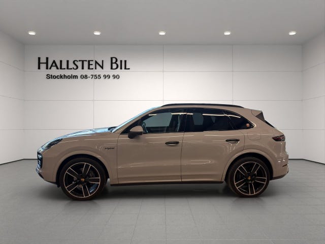 Porsche Cayenne 2023