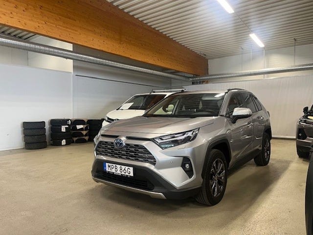 Toyota RAV4 2024