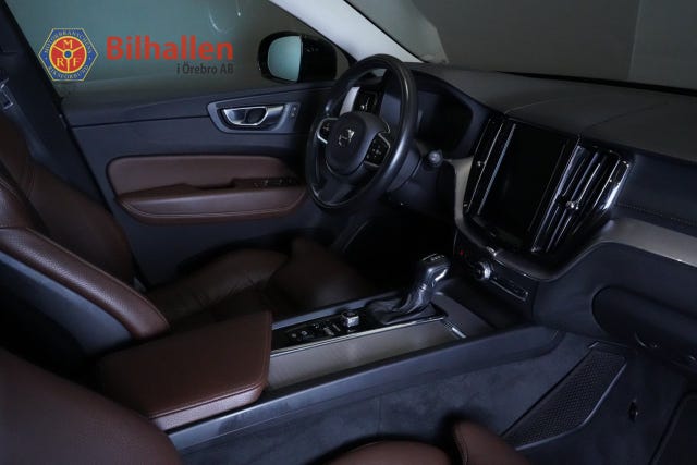 Volvo XC60 2019 – bild 3