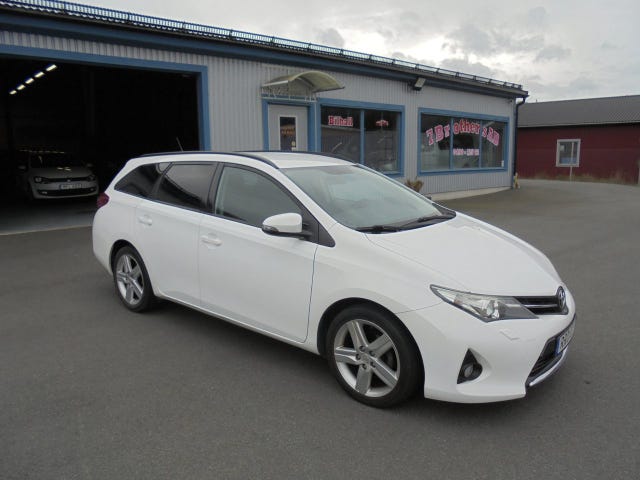 Toyota Auris 2014