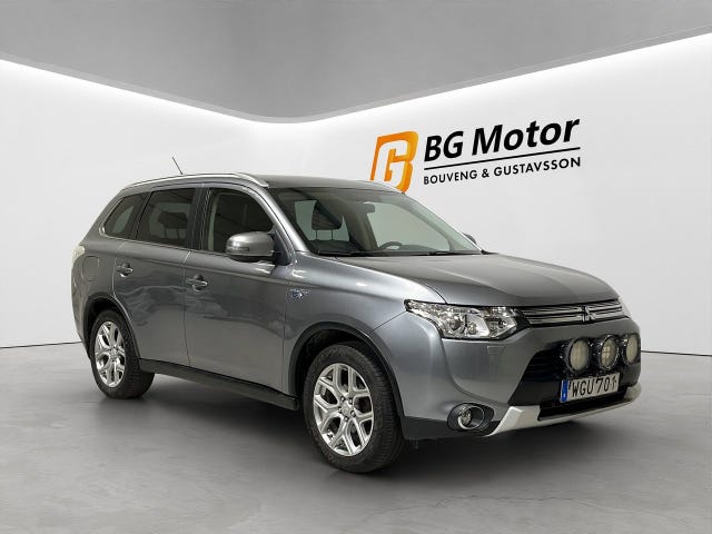 Mitsubishi Outlander 2015