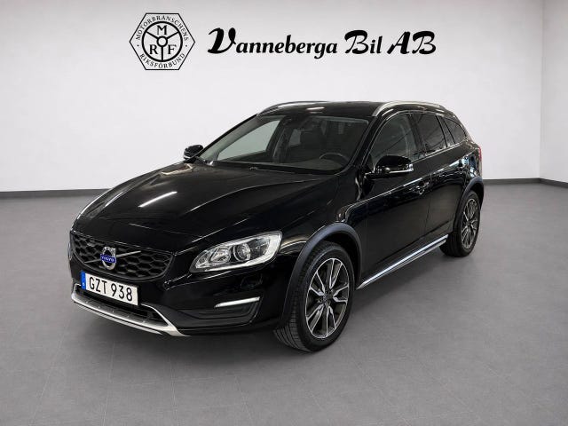 Volvo V60 Cross Country 2017 – bild 3