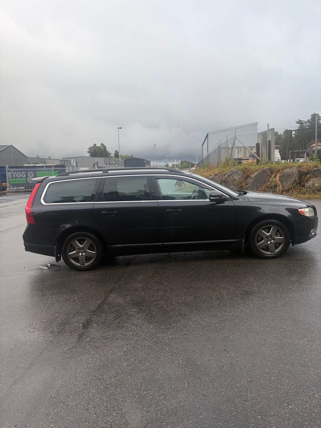 Volvo V70 2010 – bild 3