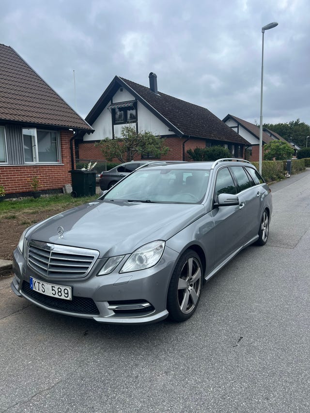 Mercedes-Benz E220 2013