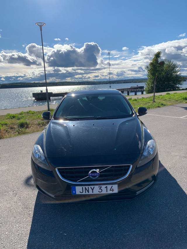 Volvo V40 2015 – bild 2