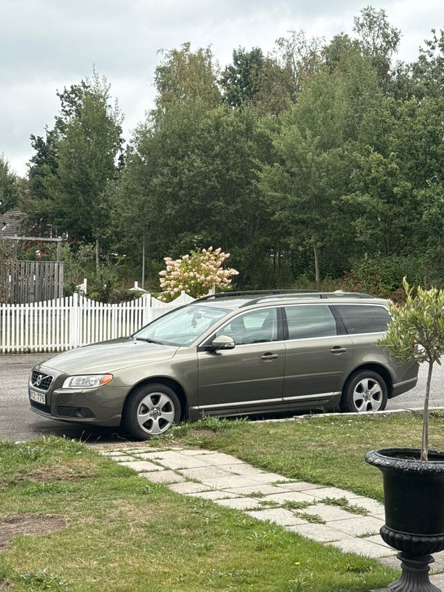 Volvo V70 2010